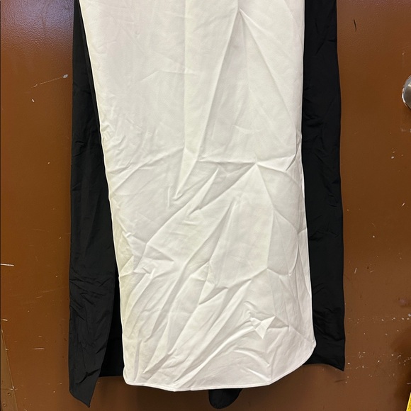 Marchesa Notte Cape Back Column Gown Dress Size 6 - Picture 6 of 14